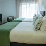 5ª Vigia Hotel *
