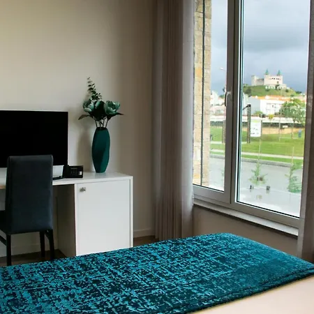 Hotell 5ª Vigia Porto de Mós