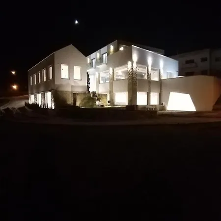 5ª Vigia 호텔 Porto de Mós